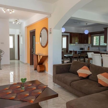 Rafaella Beach Villa- Pvt Pool-Near Sea/Beach Argaka Exterior foto