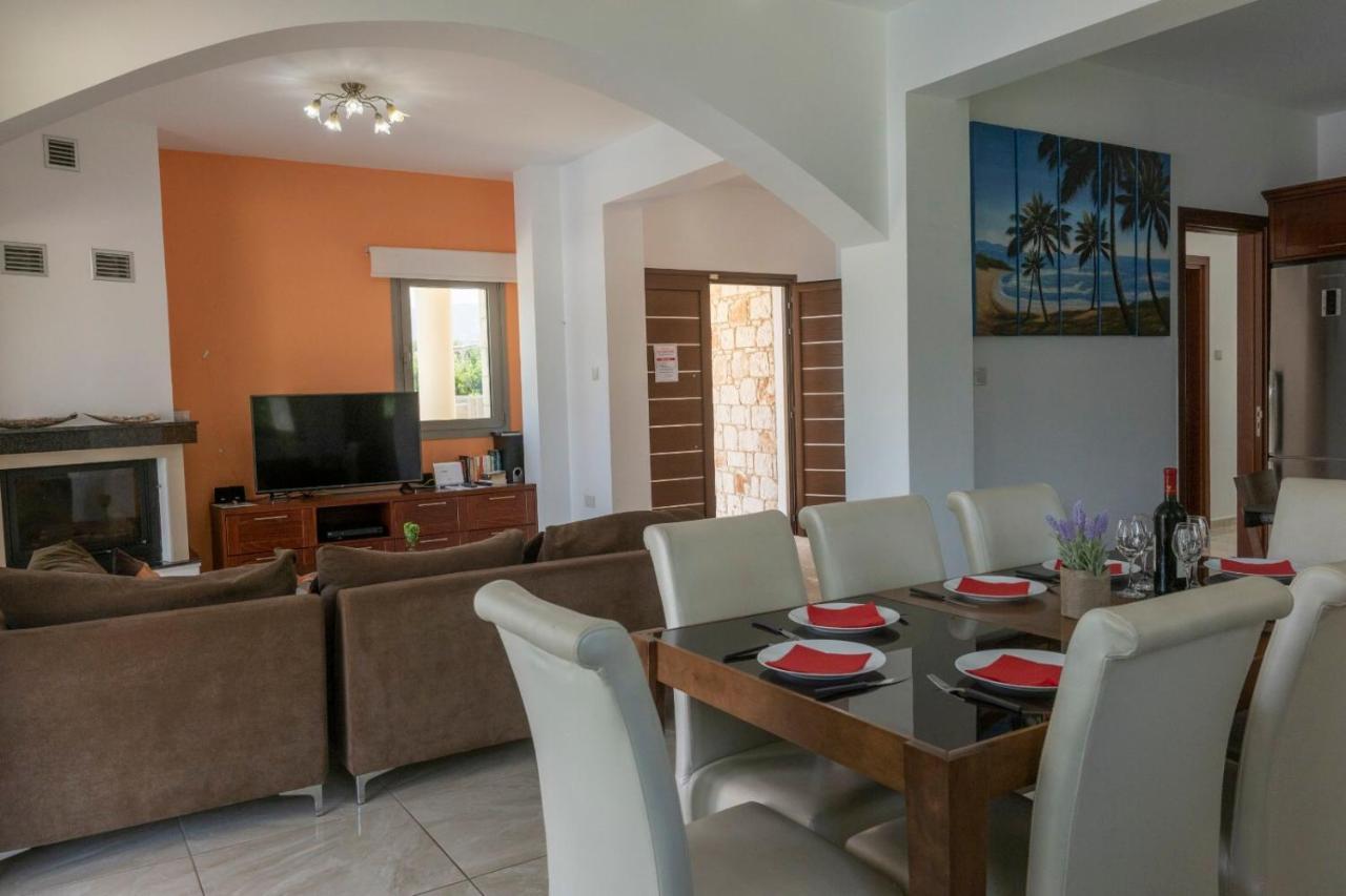 Rafaella Beach Villa- Pvt Pool-Near Sea/Beach Argaka Exterior foto
